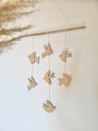 Mobile en bois - hirondelles